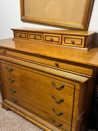 Cómoda de madera
