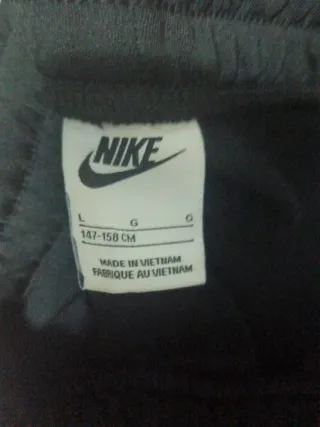 Pantalón chándal Nike negro 11 años