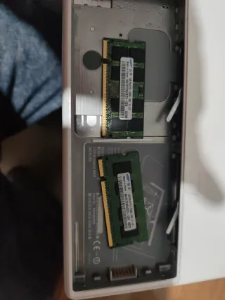 MacBook A1181 Blanco - Piezas o Reparar