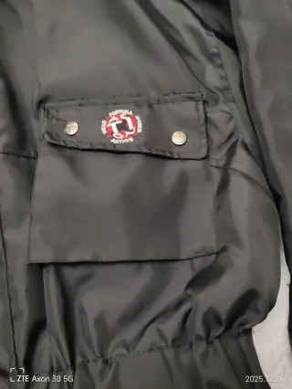 Chaquetón negro nuevo a estrenar