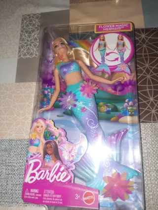 Barbie Flower Magic Mermaid Muñeca Nueva