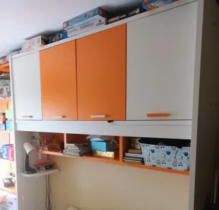 Armadio a ponte a 3 porte con scaffale