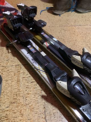 Esquís Atomic Infamous Freestyle 176cm