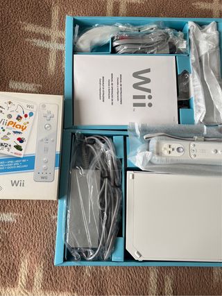 Consola Nintendo Wii Blanca + Wii Play