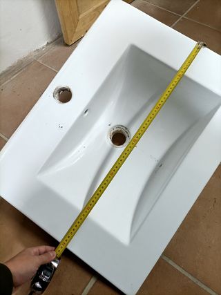 Lavabo de cerámica blanco
