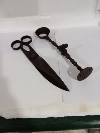 Forbici e pinze antiche