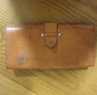Cartera de piel para documentos.