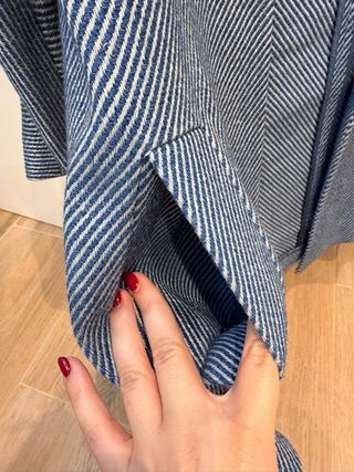 Blazer Massimo Dutti espiga azul y blanco