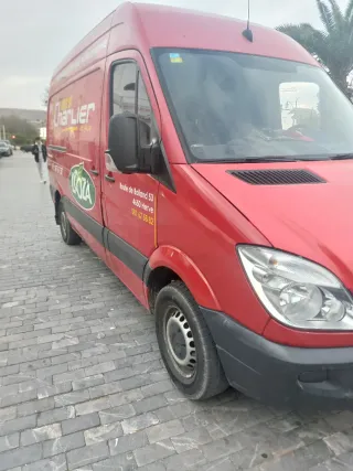 Mercedes-Benz Sprinter 2012