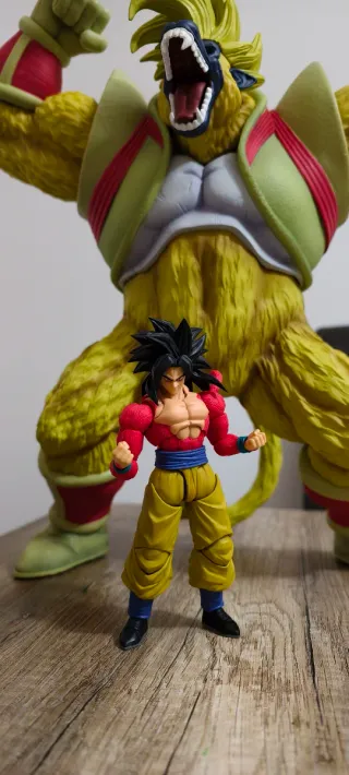 Figura Baby Vegeta Ozaru Dragon Ball GT