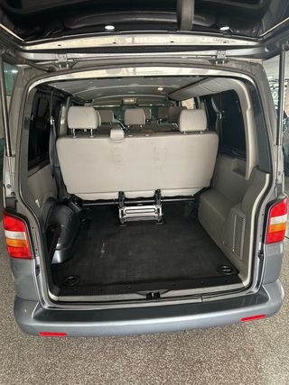 Volkswagen Caravelle 2014