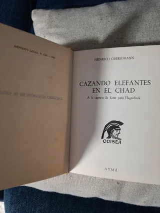 Libro antiguo, cazando elefantes en el Chad
