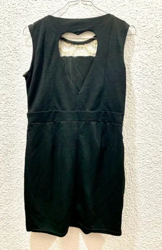 Vestido fiesta negro con apliques dorados T38