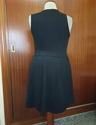 Vestido negro fiesta con pedrería