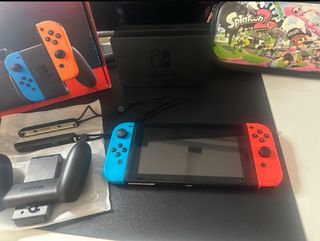 Nintendo Switch Azul/Rojo + Accesorios