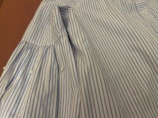 Camisa de rayas con perlas