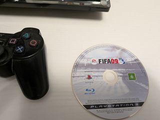 Consola PS3 Slim + Mando + Fifa 09