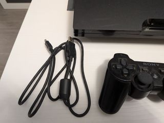 Consola PS3 Slim + Mando + Fifa 09