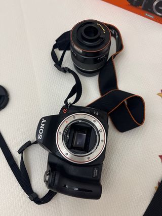 Cámara Sony Alpha a290 + Bolso y Tarjeta
