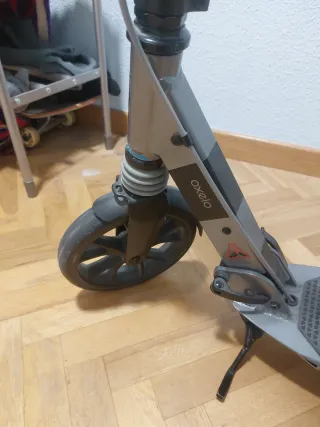 Patinete plegable gris