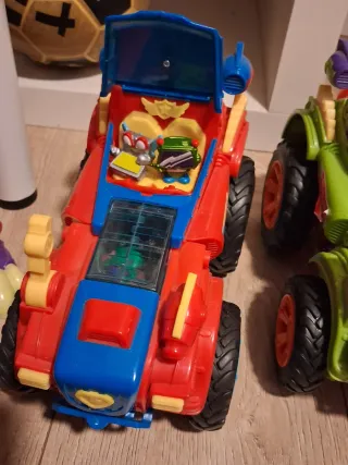 Colección Superthings