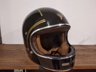 Casco Integral By City Negro y Dorado