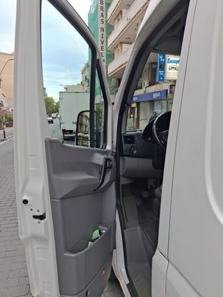 Volkswagen Crafter 2012