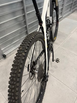 BICICLETA GHOST LECTOR WCR 9 CARBÓN