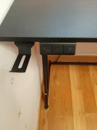 Mesa Gaming Negra con Luces LED Verdes