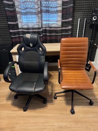 Silla de escritorio negra y marrón