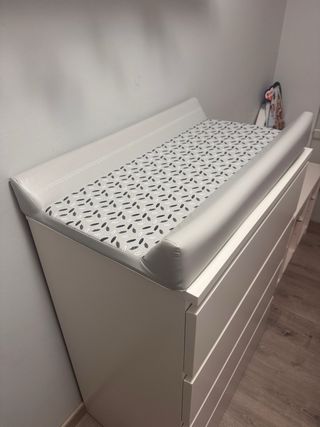 Cambiador de bebé con estampado