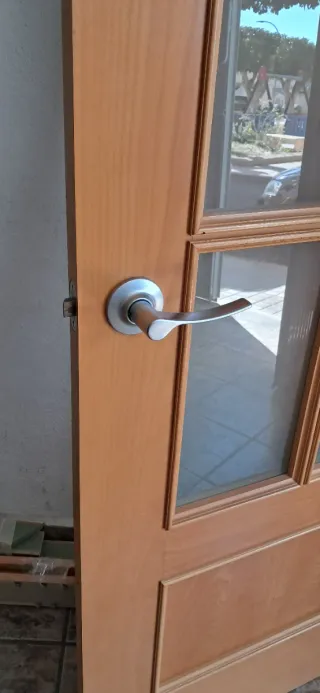 Puerta doble de haya con cristales