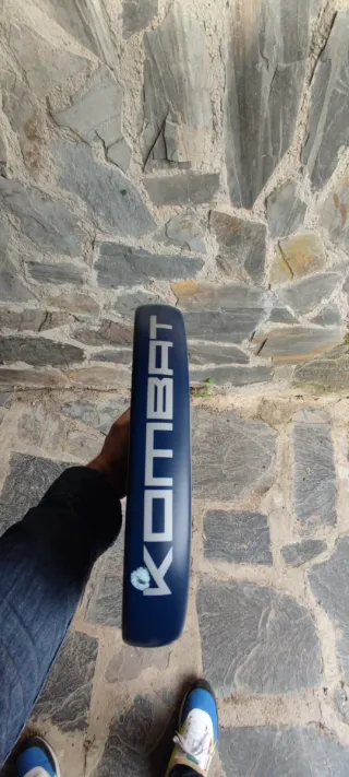 Pala pádel Kombat Swat