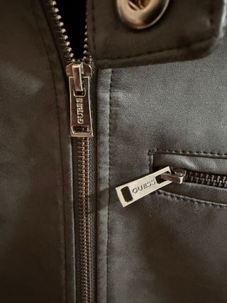 Chaqueta Guess Negra Hombre