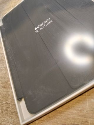 Apple Funda Smart Cover Negra para iPad Mini 5