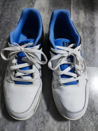 Nike Full Force talla 42.