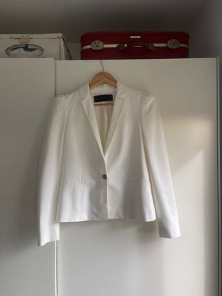 Blazer Zara Basic Blanca Talla M