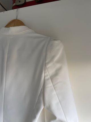 Blazer Zara Basic Blanca Talla M