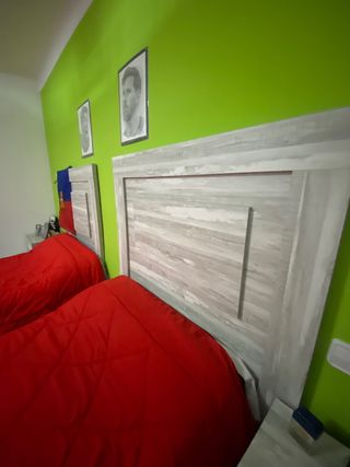 2 Camas con somier y colchón, no se negocia precio