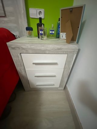 2 Camas con somier y colchón, no se negocia precio