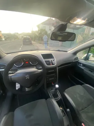 Peugeot 207 2008