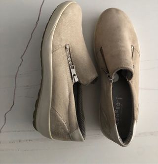 Zapatos planos Legero beige y dorados