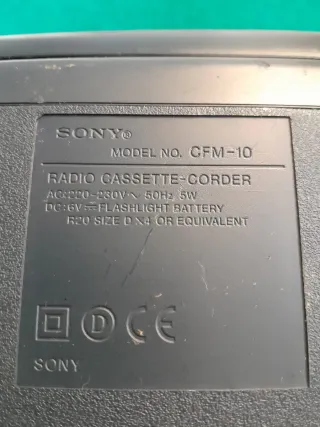 Radio Cassette Sony CFM-10