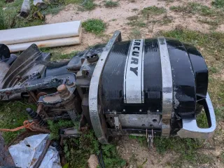 Motor Mercury fueraborda