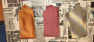 Lote de 15 corbatas, varias marcas y tejidos.