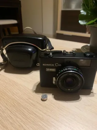 Cámara Fotográfica Konica C35 Automática