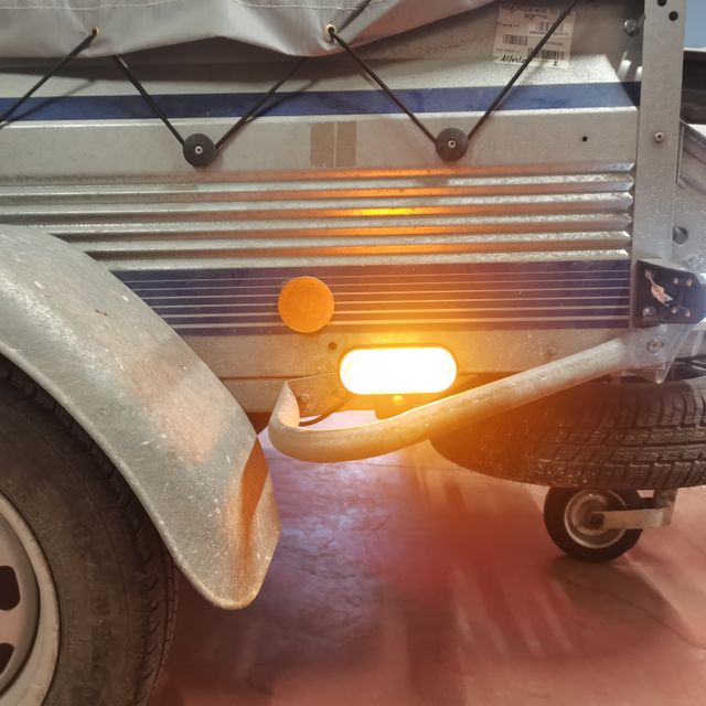 Luces de gálibo laterales para remolque