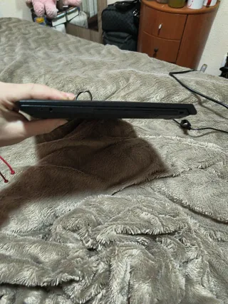 Portátil Lenovo V110 Negro