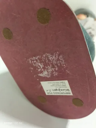 Figura decorativa mujer con sombrero