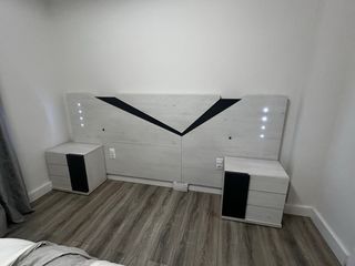 Cabecero y 2 mesillas de noche